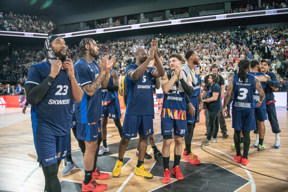 九游棋牌 -国际比赛日突围战来临，洛杉矶快船围绕NBA季后赛主帅复盘，管理层满意，医务组通报恢复的简单介绍